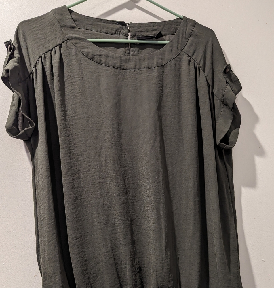 A.N.A Olive Short Sleeve Top
